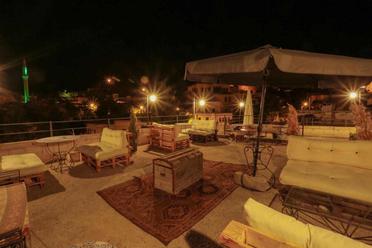 Harkasos Cave Hotel أوروغوبْ المظهر الخارجي الصورة