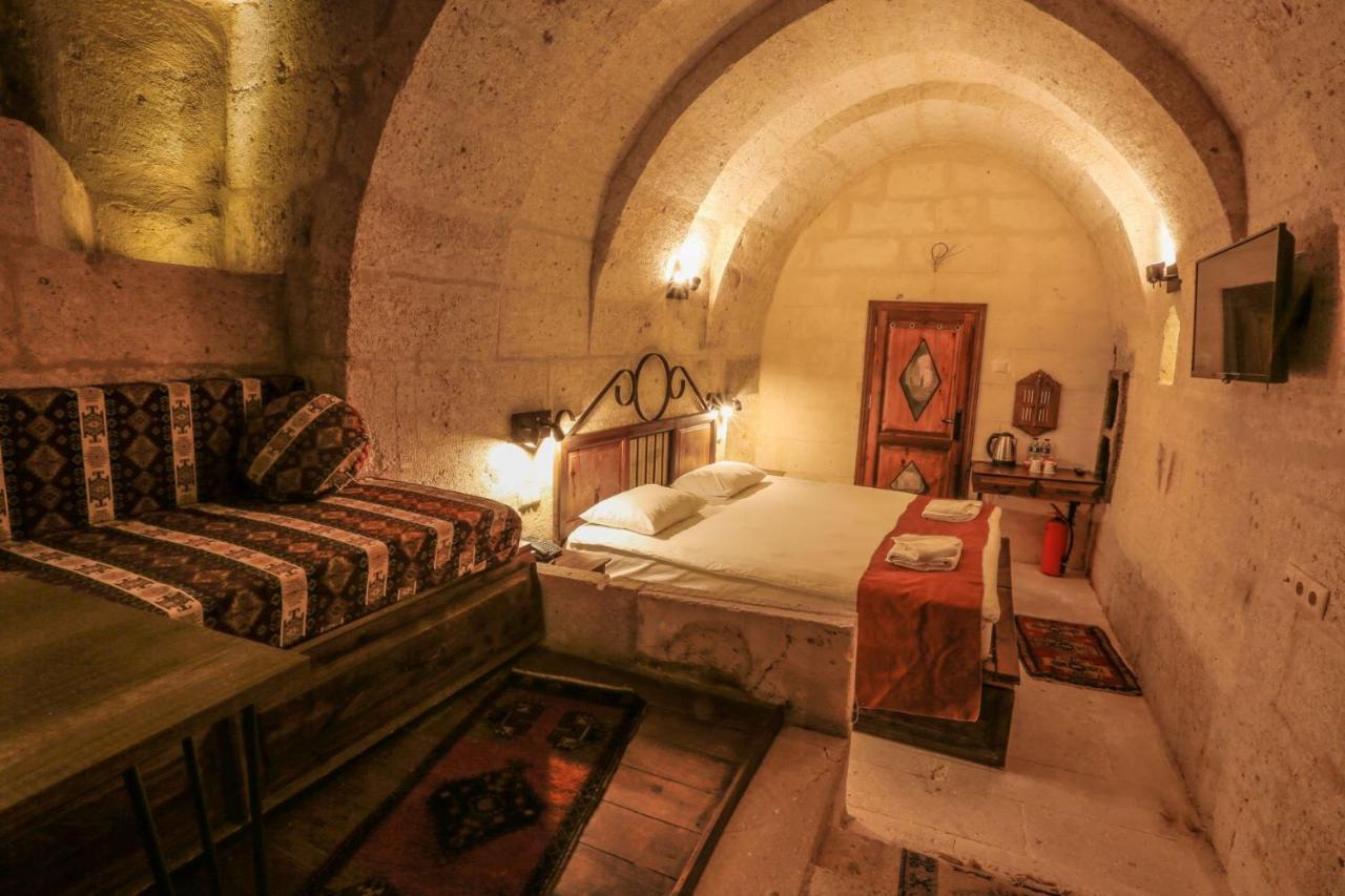 Harkasos Cave Hotel أوروغوبْ المظهر الخارجي الصورة