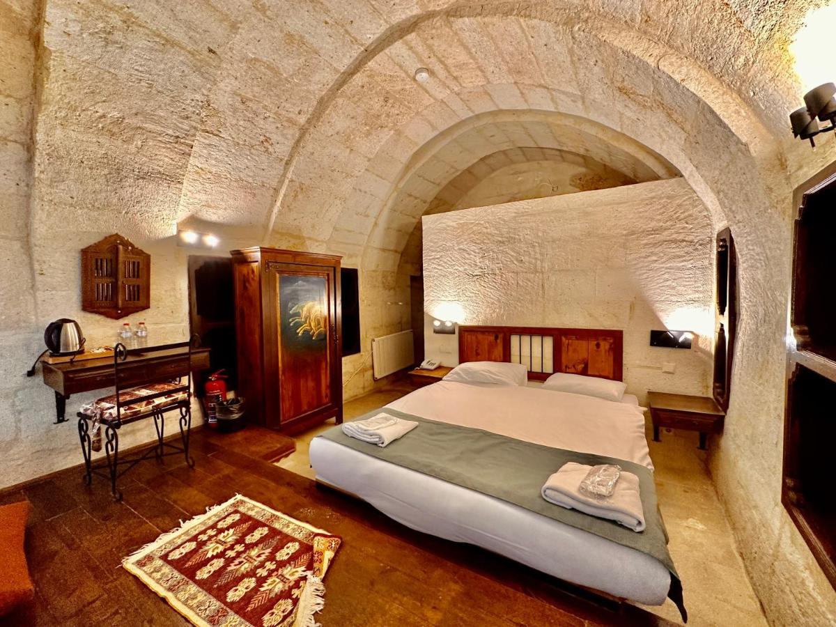 Harkasos Cave Hotel أوروغوبْ المظهر الخارجي الصورة