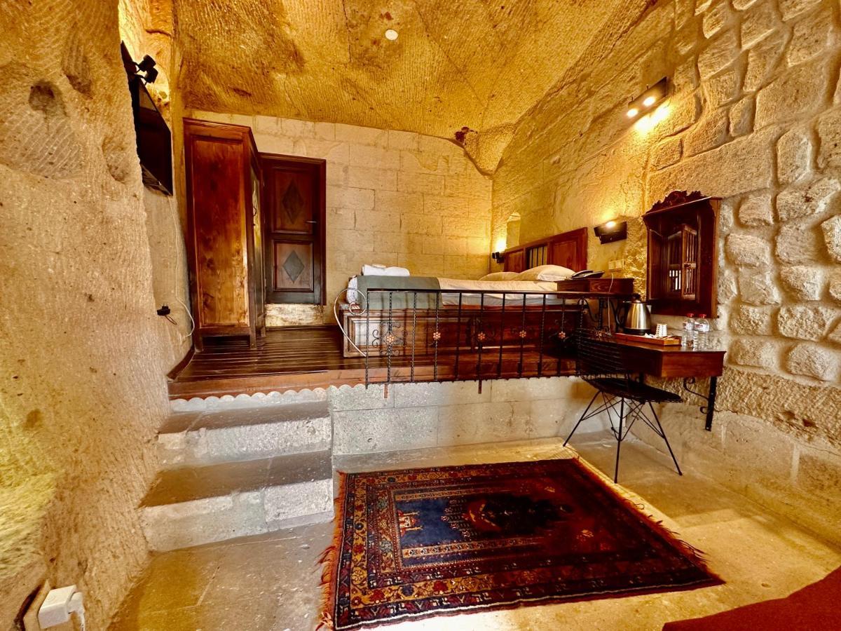 Harkasos Cave Hotel أوروغوبْ المظهر الخارجي الصورة