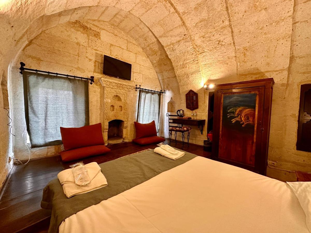 Harkasos Cave Hotel أوروغوبْ المظهر الخارجي الصورة