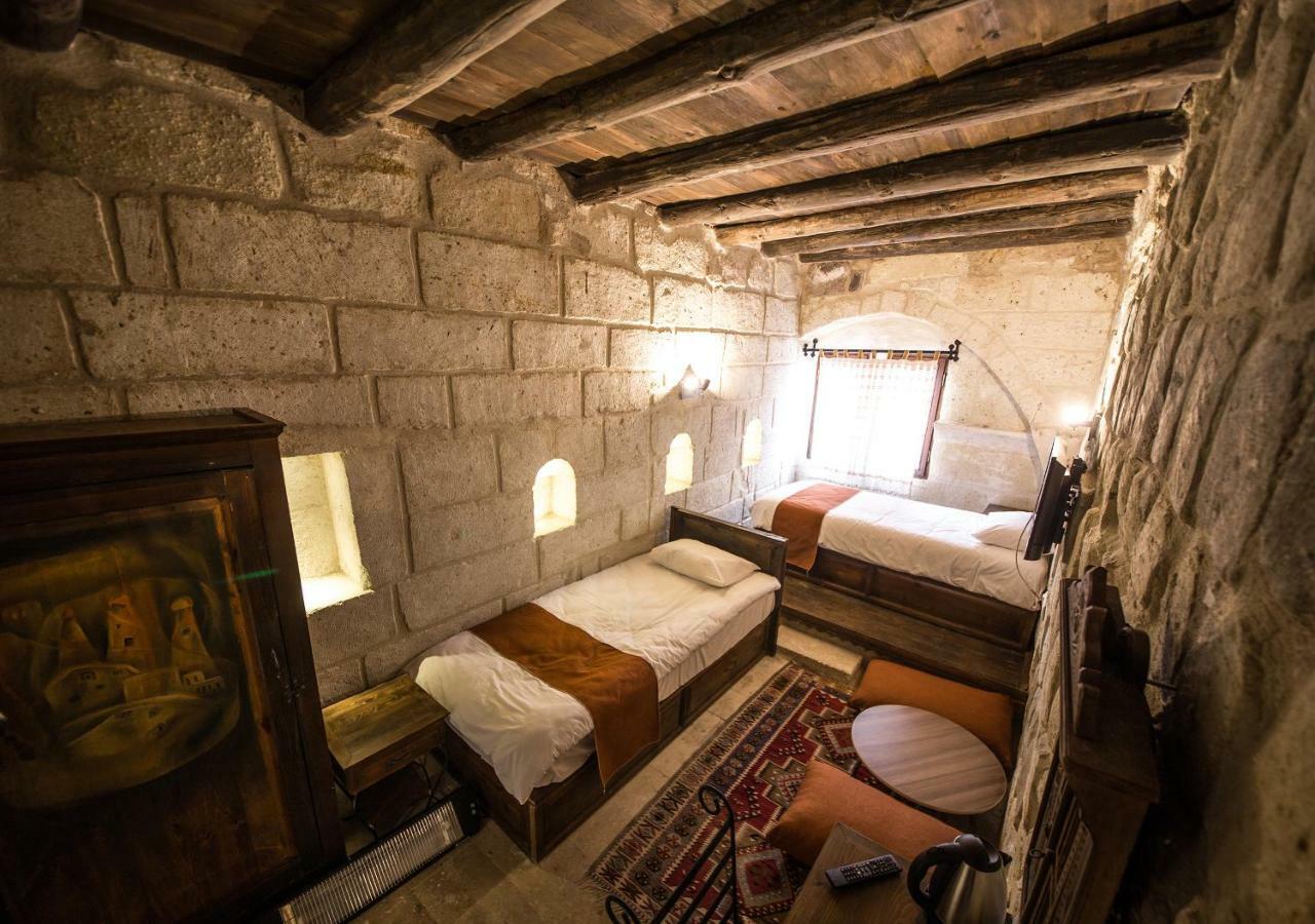 Harkasos Cave Hotel أوروغوبْ المظهر الخارجي الصورة