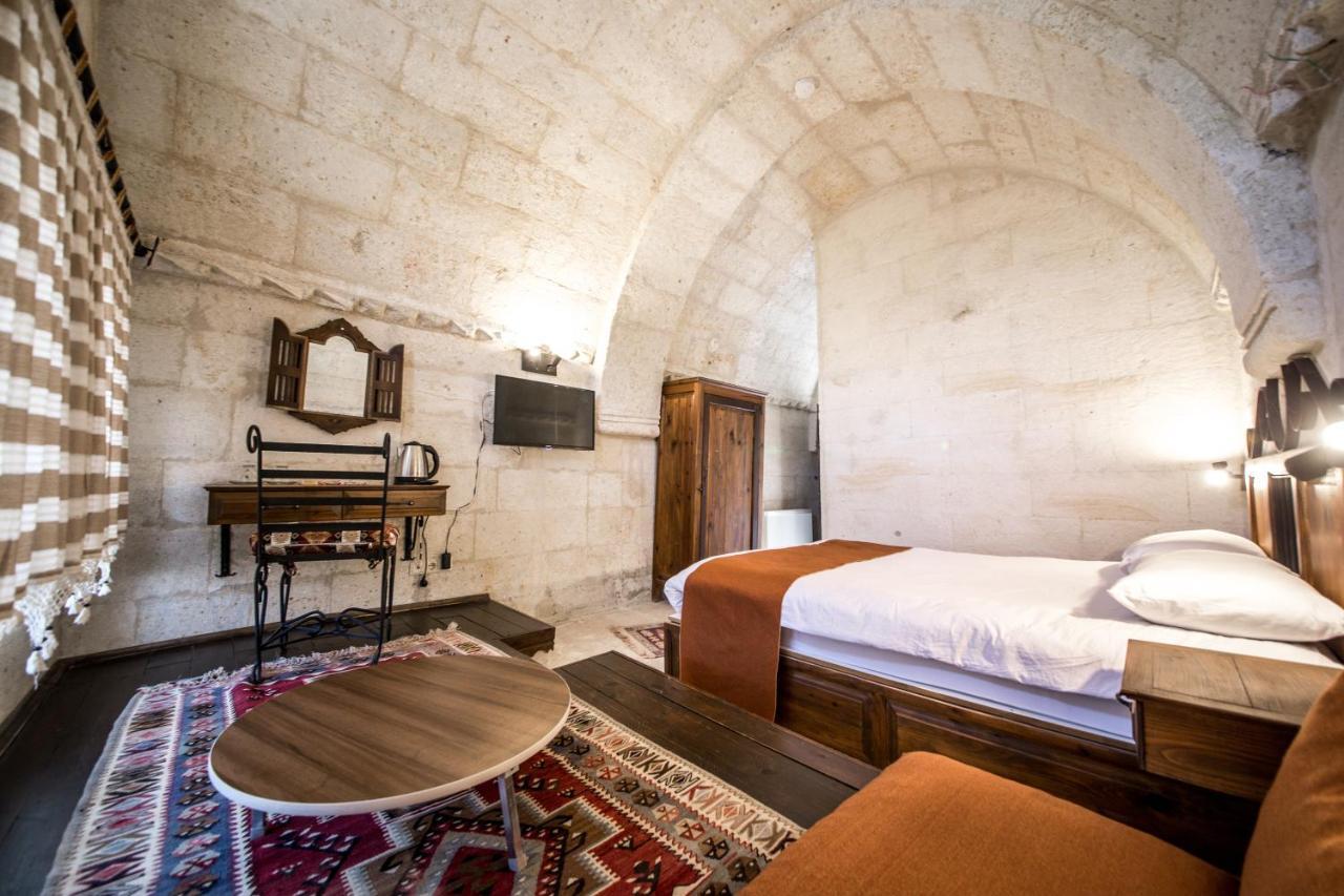 Harkasos Cave Hotel أوروغوبْ المظهر الخارجي الصورة